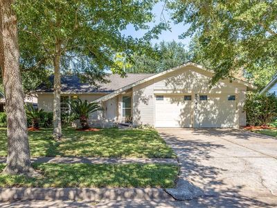 5842 Duxbury St, Houston, TX, 77035