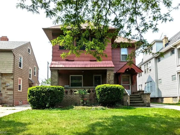 17812 E Park Dr, Cleveland, OH 44119