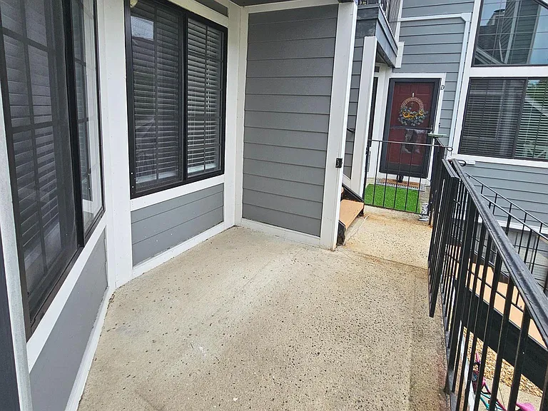 7009 Birkenhead Pl #8C — Photo 3