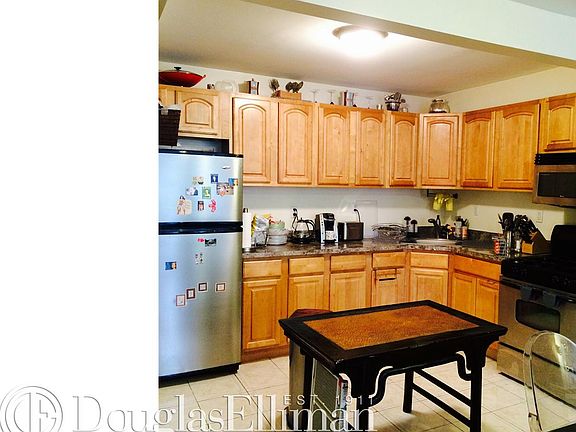 2nd image of 30 E 129th St APT 3
