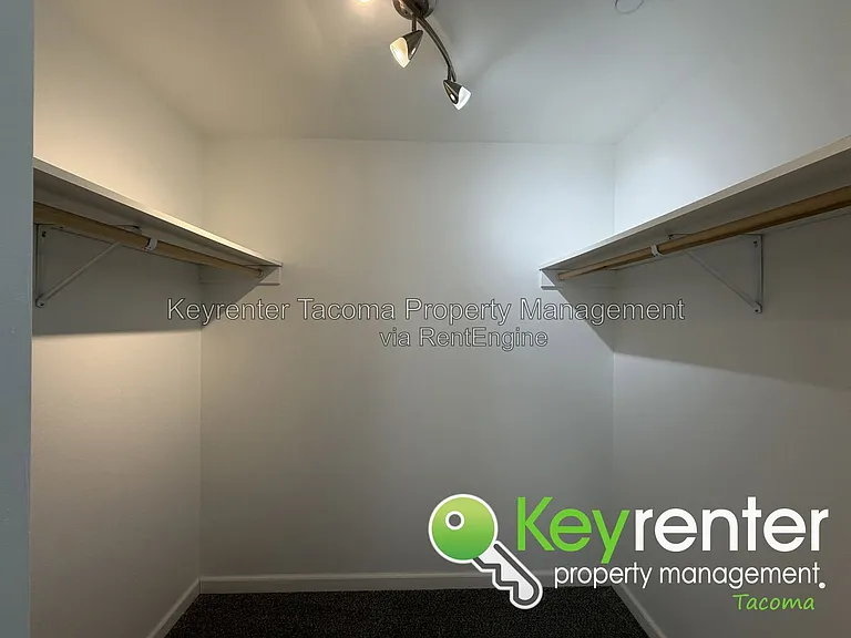 323 S 30th St #B — Photo 12