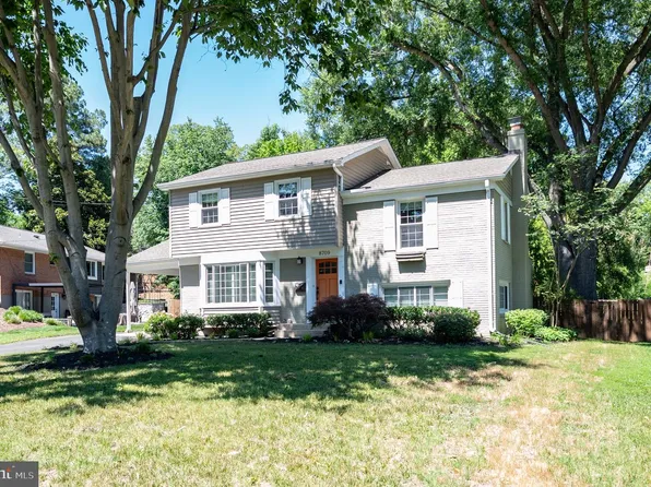 8709 Waterford Rd, Alexandria, VA 22308