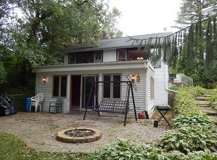 401 Main Street Rd, Cary, IL 60013