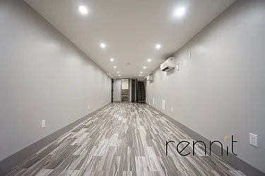 Rented by Rennit Inc.