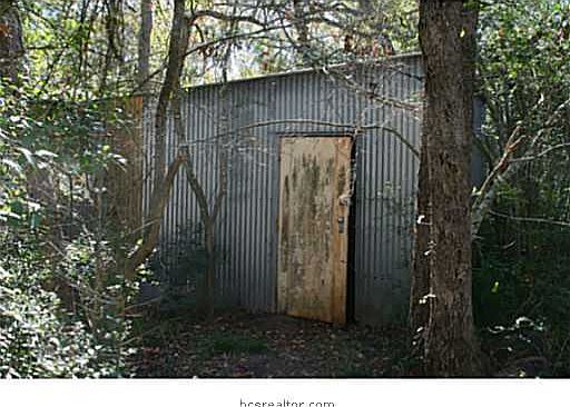 4th image of 1712 Strand Ln