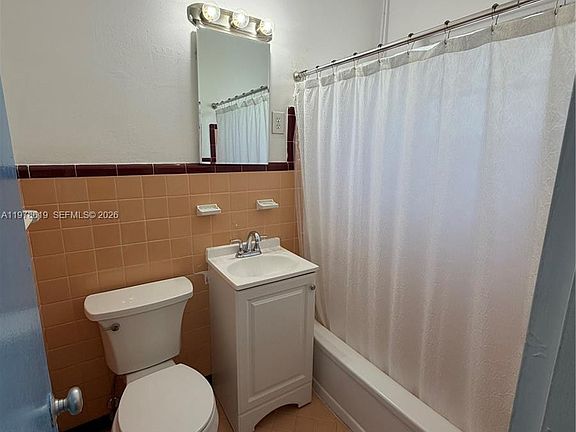 5th image of 4730 Pine Tree Dr APT 11