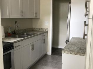 7395 SW 39th Ter, Miami, FL 33155