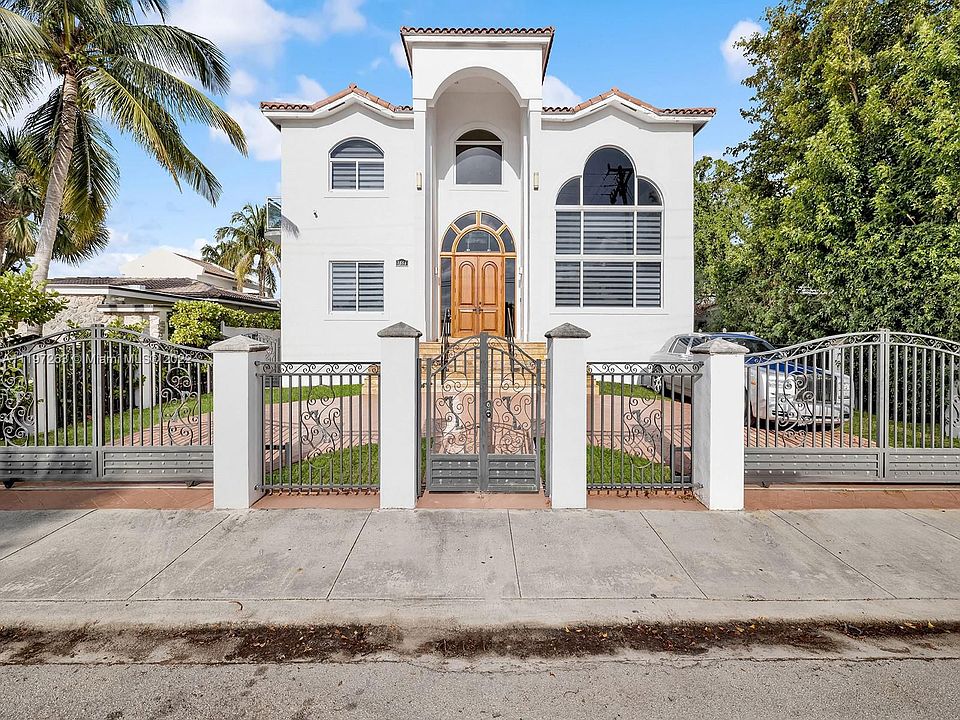 1st image of 7556 W Treasure Dr #0