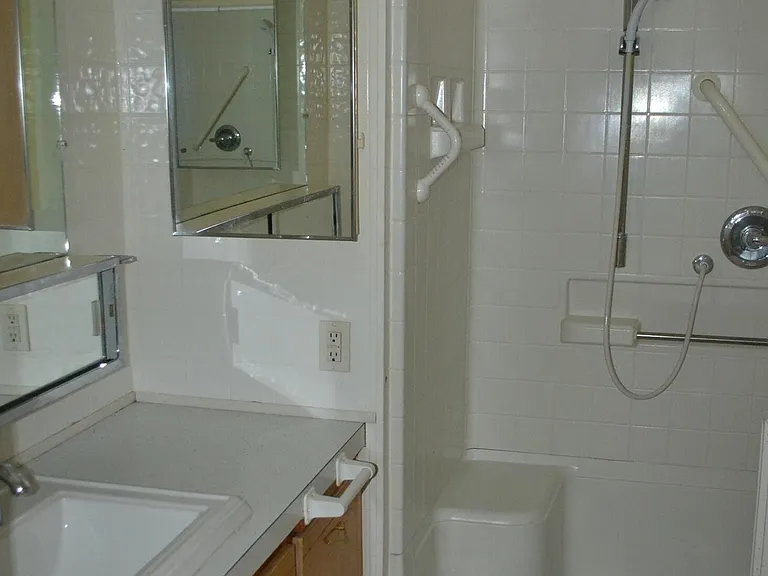 731 S 85th St — Photo 5