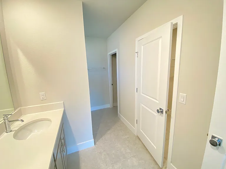 70 Forrester Pl — Photo 16