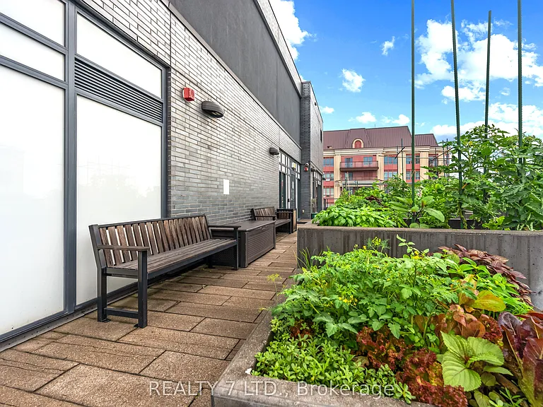 18 Rean Dr #624 — Photo 48