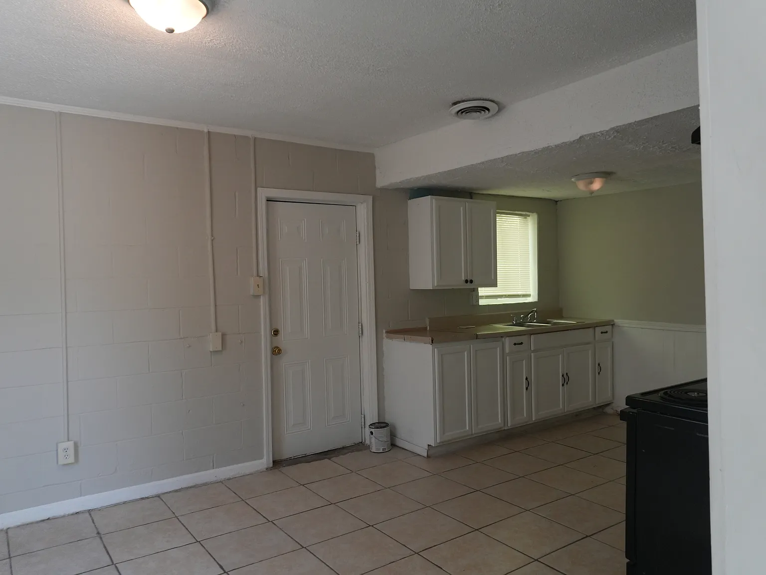 2 bed, 1000 sqft, $925 — Photo 4