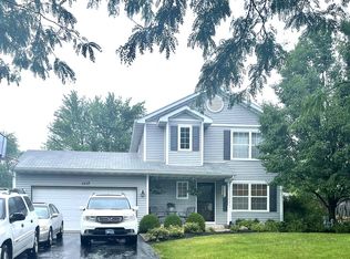 1117 Lindsay St, Joliet, IL 60431