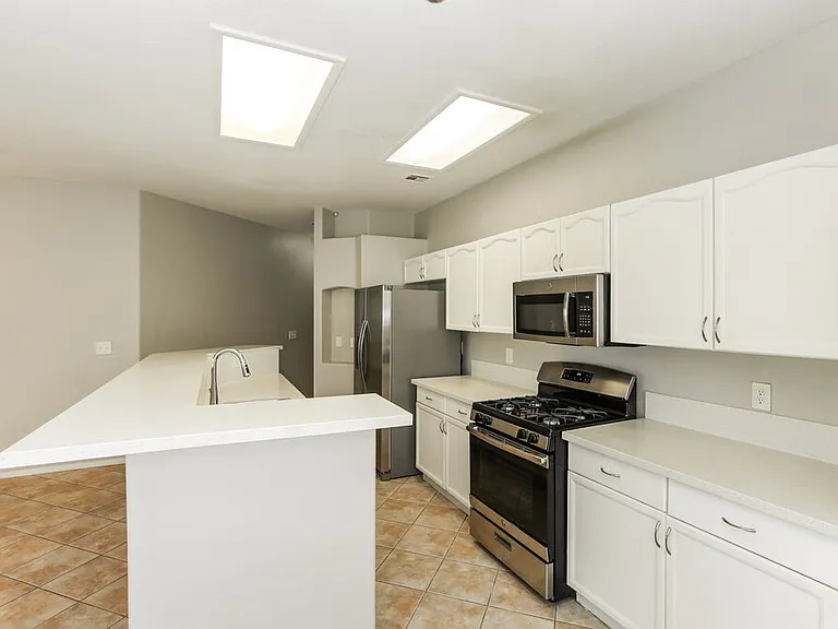 7636 Adornment Ct — Photo 7