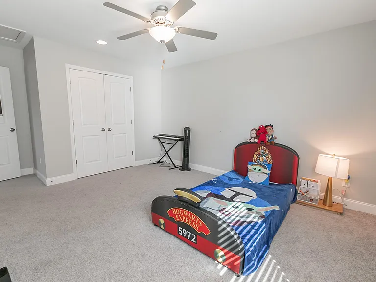 1055 Crisp Spring Dr — Photo 27