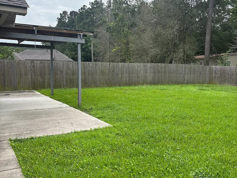 26379 Millstone Dr — Photo 17