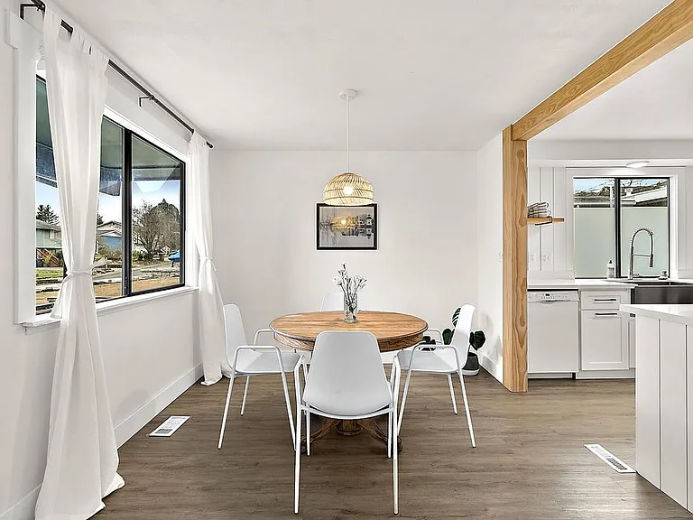 5046 N Lexington St — Photo 5