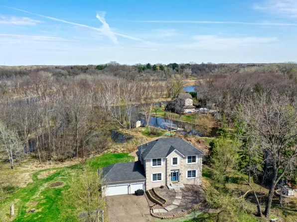 22171 Jason Ave N, Forest Lake, MN 55025