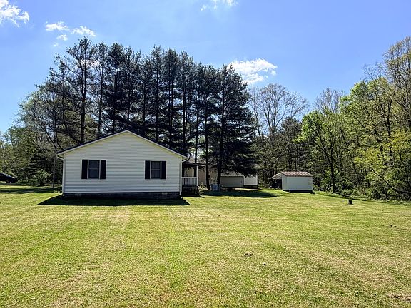 3rd image of 1574 Lick Run Rd