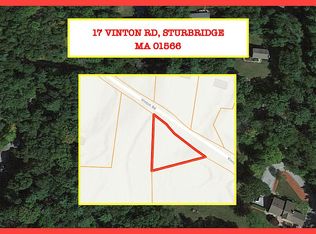 17 Vinton Rd, Sturbridge, MA 01566