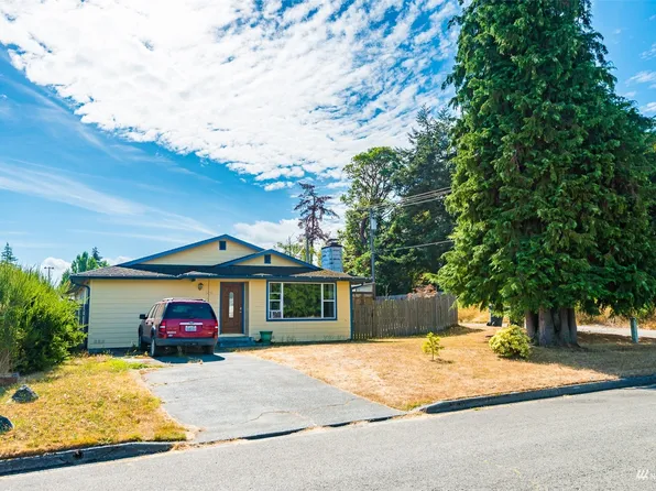 709 S H Street, Port Angeles, WA 98363