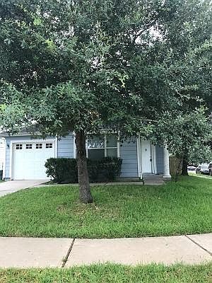 1st image of 310 Remington Creek Dr