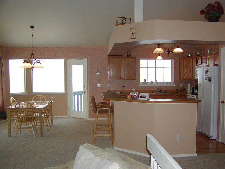 Open Kitchen & Dining Room