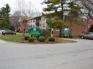 8 Drummers Ln, Wayne, PA 19087