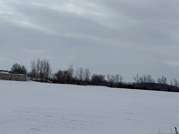 5th image of 5075 N Talbot Rd