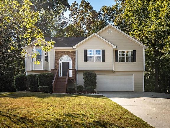 2nd image of 4490 Forrest Bend Ct