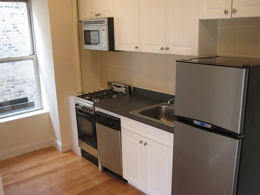 Sold by Beach Lane Management, Inc | media 13