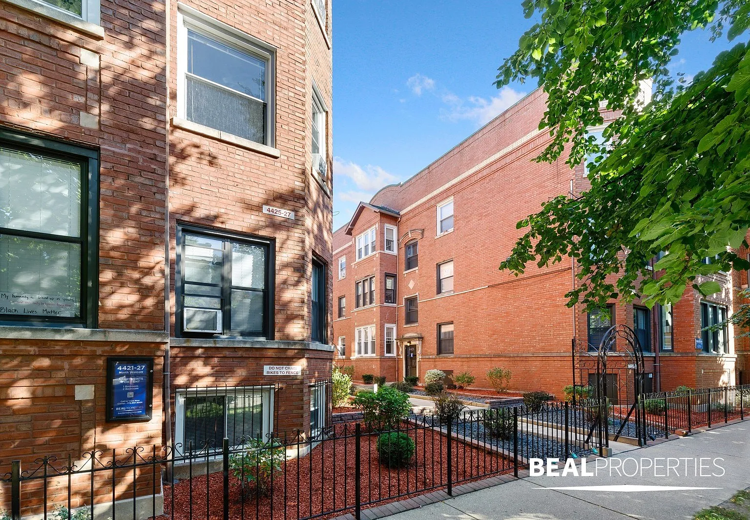 4421-27 N Wolcott Ave — Photo 2