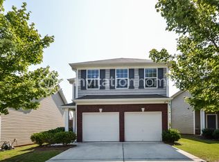 554 Lobdale Falls Dr, Lawrenceville, GA 30045