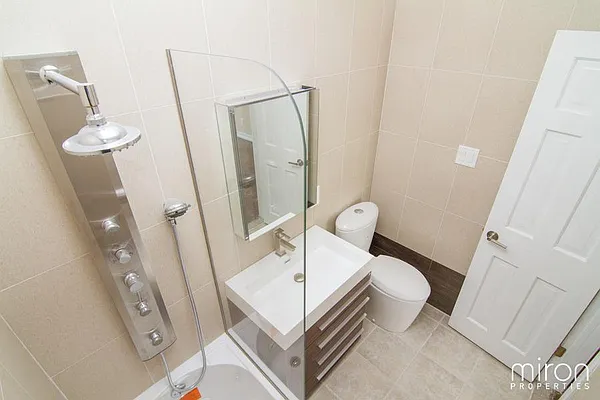 Rented by Miron Properties | media 14