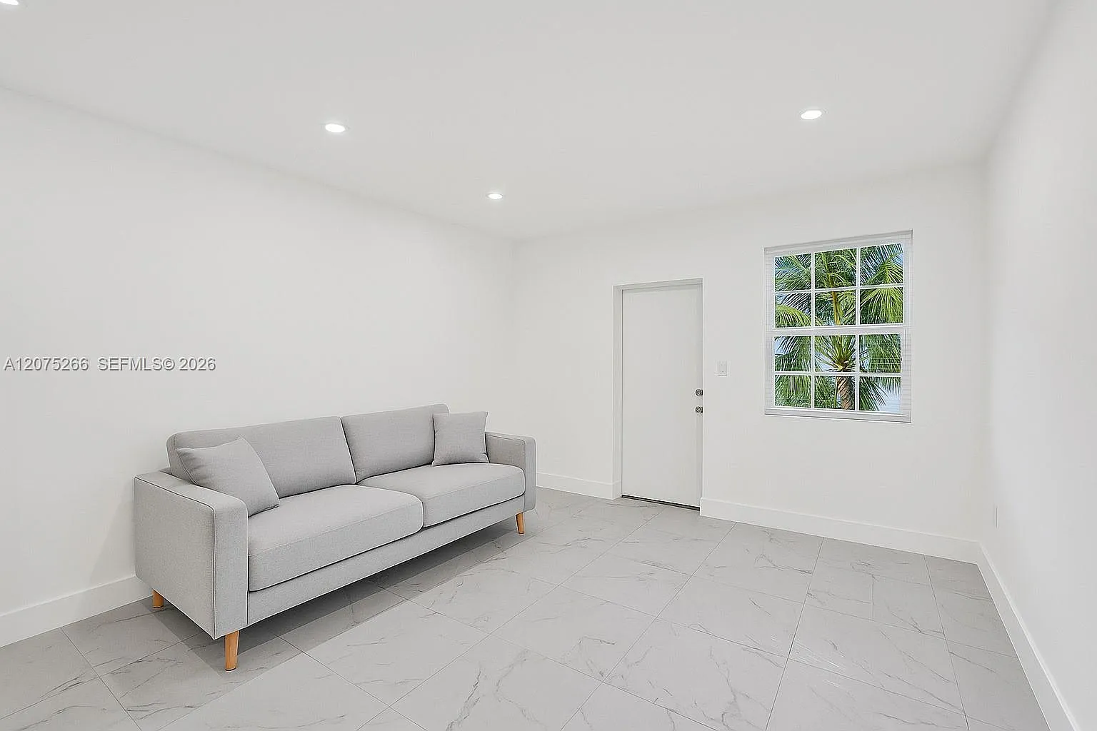 West Hollywood Hills — Photo 3