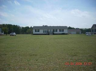 832 Revell Rd, Selma, NC 27576