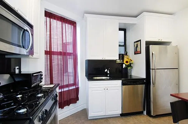 Sold by Citi Habitats | media 2