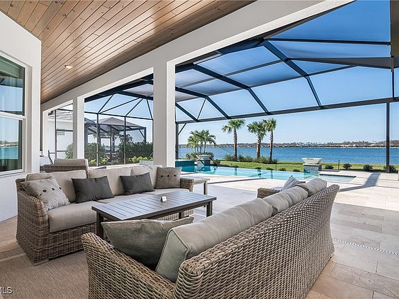 3rd image of 13974 Blue Bay Cir