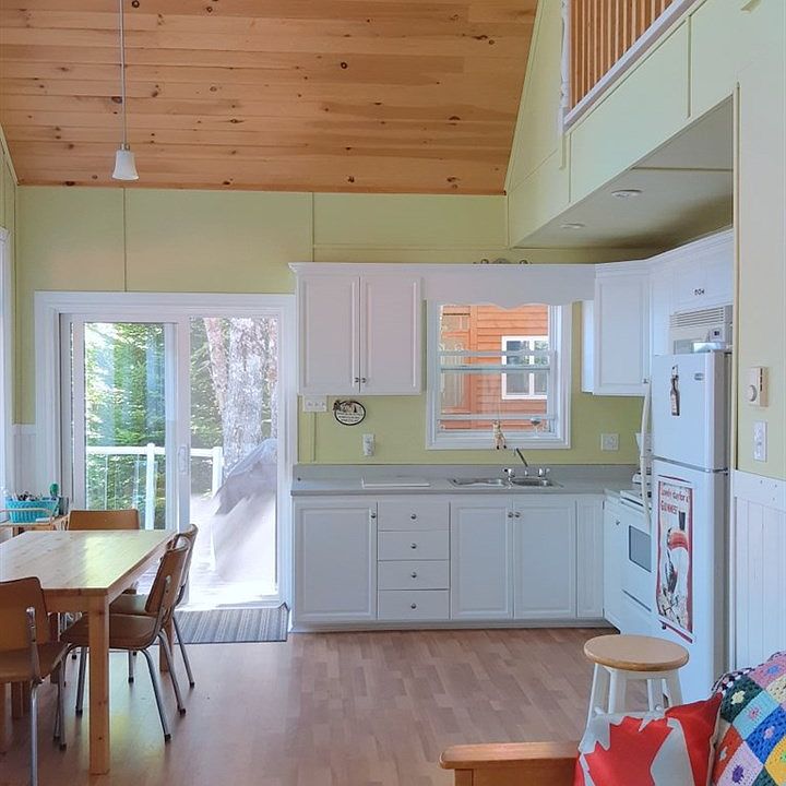 2nd image of 112 Zwickers Lake Rd