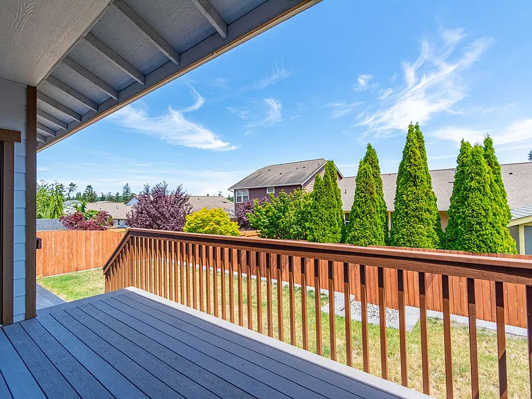 1640 SW Downfield Way — Photo 31