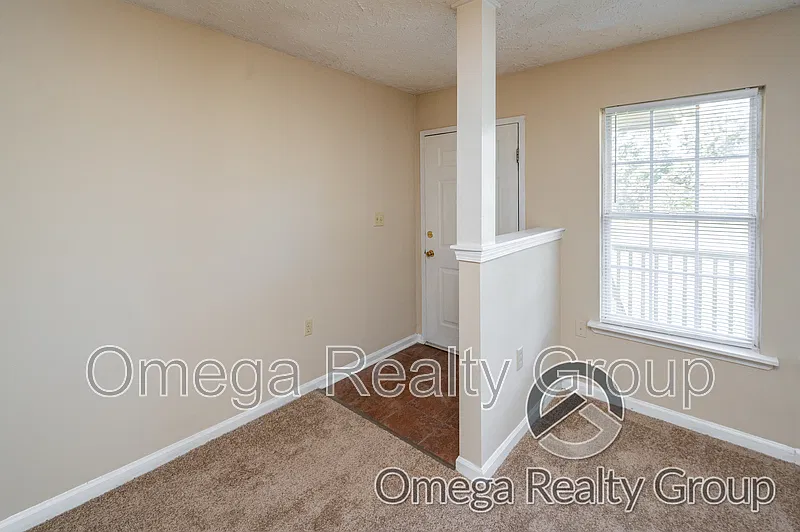 Parkside Apartments — Photo 4