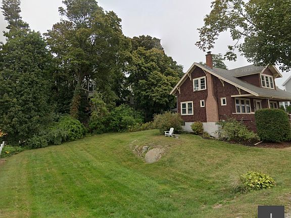 2nd image of 9 Maple Way