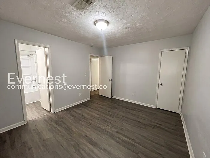 9007 Homewood Dr — Photo 6