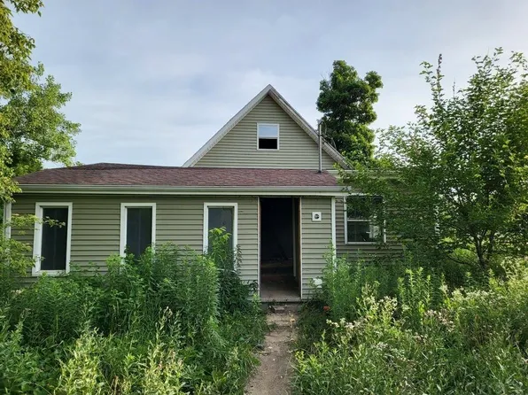 11060 E #S, Fairmount, IN 46928