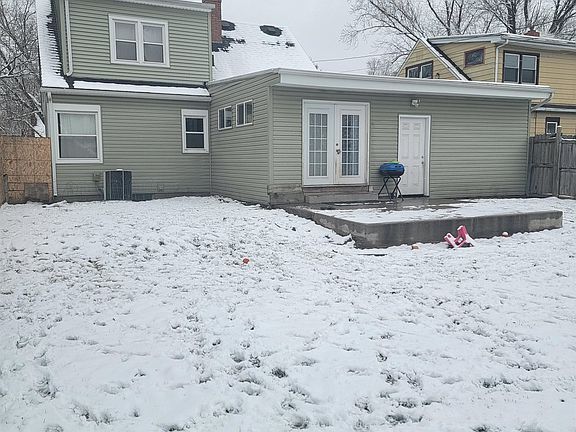 2nd image of 2216 Lawndale Ave