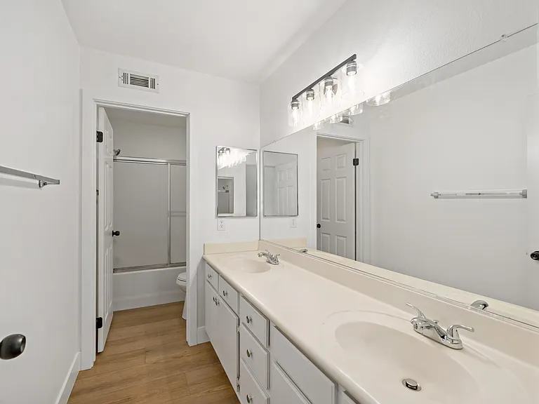 31415 Britton Cir — Photo 12