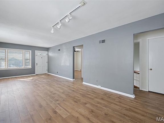 4th image of 5701 Arthur Ave