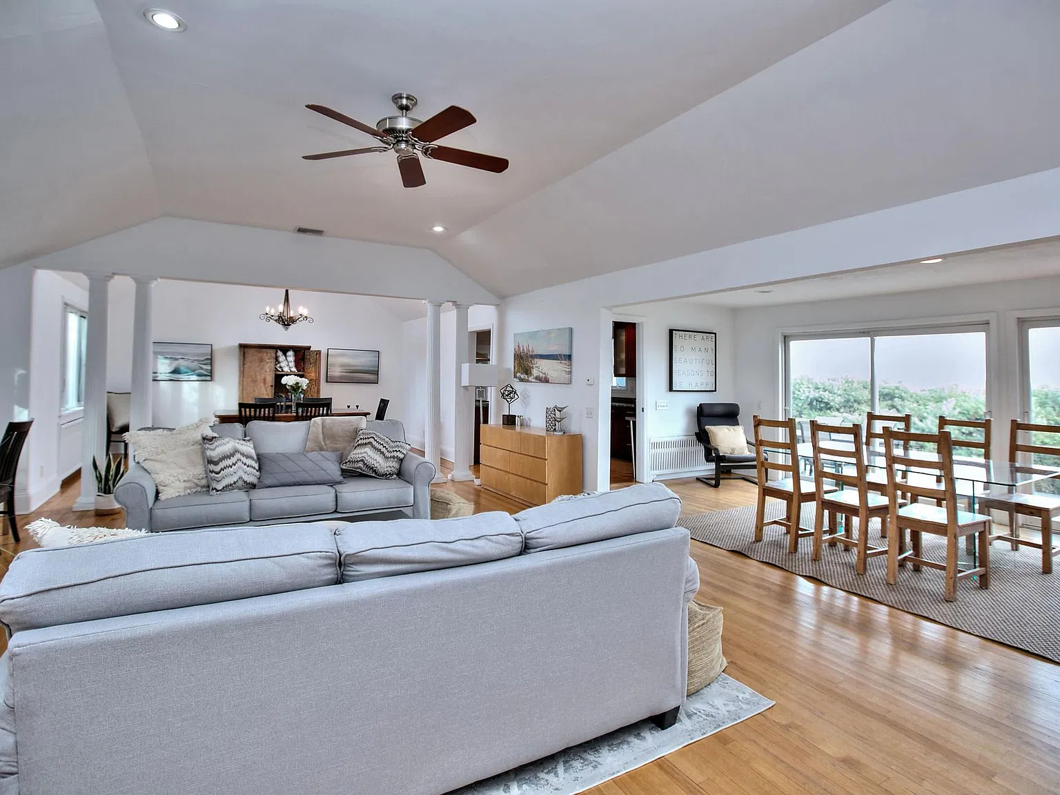 4 bed, 3066 sqft, $15,000 — Photo 2