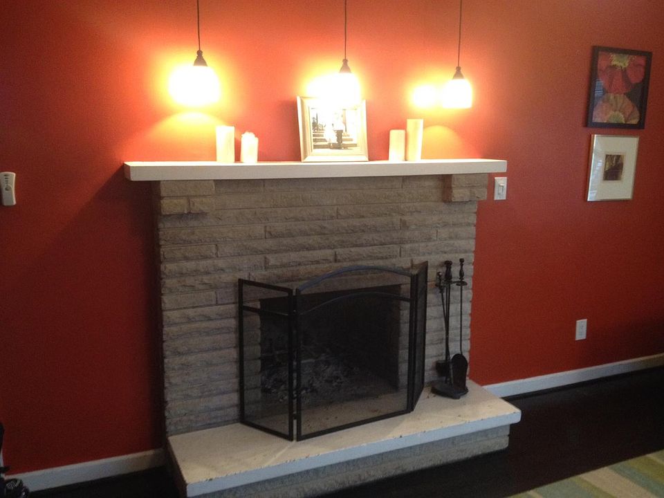 1st image of 2813 Southview Dr