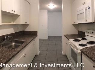701 NW 10th St #101, Miami, FL 33136